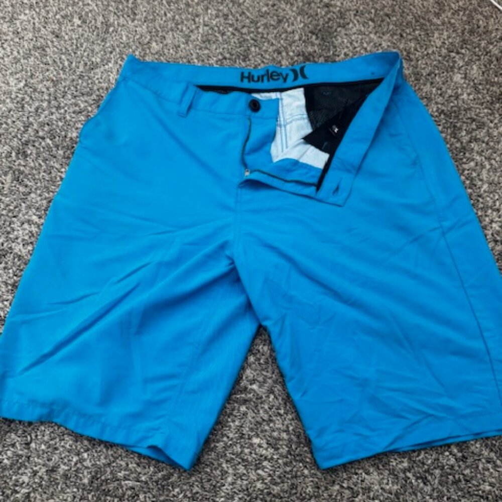 Hurley Nike Dri-FIT Men's Hybrid Walk Shorts Teal Blue Size 34 Beach Ready